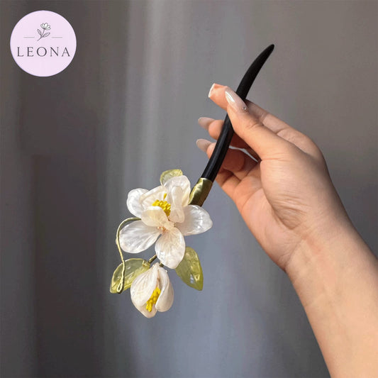 Gardenia Hairpin